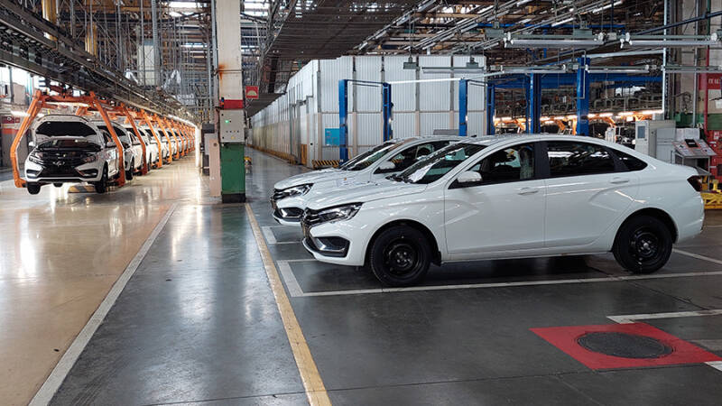 АвтоВАЗ объявил отзыв Lada Vesta с китайским вариатором