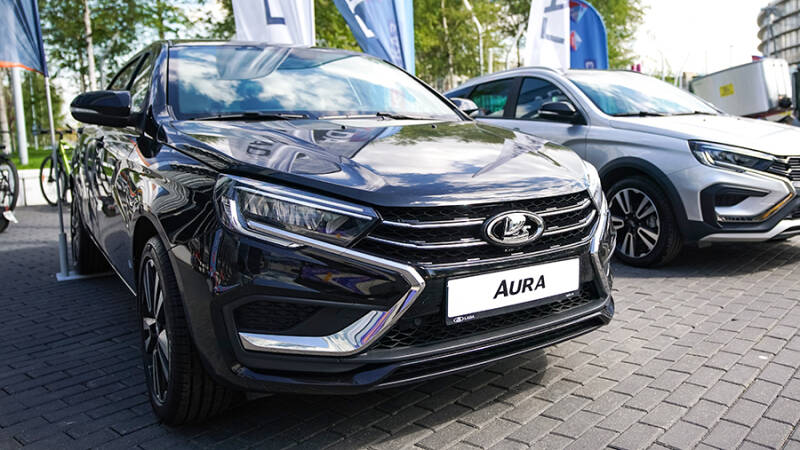 АвтоВАЗ планирует выпустить до 3 тыс. Lada Aura в этом году