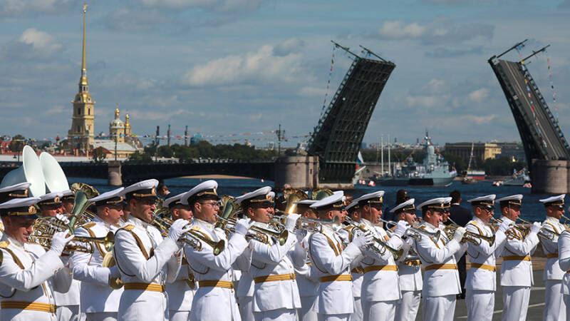 Парад ВМФ в 2024 году: во сколько начало, где смотреть прямой эфир